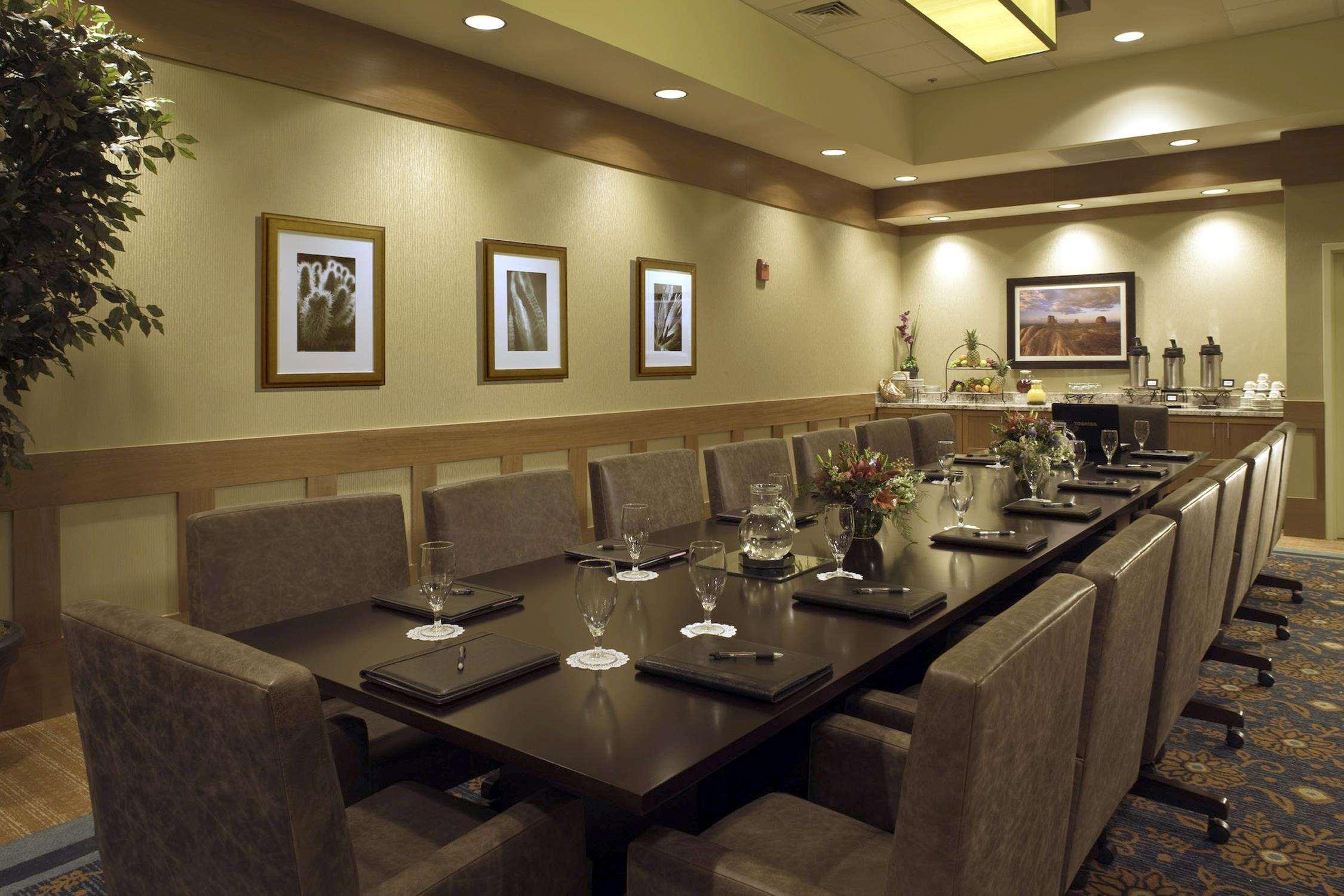 Doubletree By Hilton Phoenix- Tempe Facilities photo
